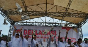 Deklarasi Pemilihan Kepala Daerah Berintegritas dan Damai Kota Banda Aceh "Meneguhkan Komitmen Bersama Mewujudkan Pilkada Yang Demokratis dan Bermartabat di Taman Sari Bustanussalatin (5/11/2016) 